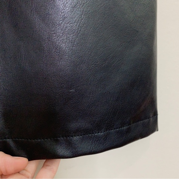 Veronica Beard Beverly Vegan Leather High Rise Skinny Flare Pant *Black* Sz 26 - Picture 16 of 16